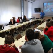 Utrinki s predinformativnega dne na LUV