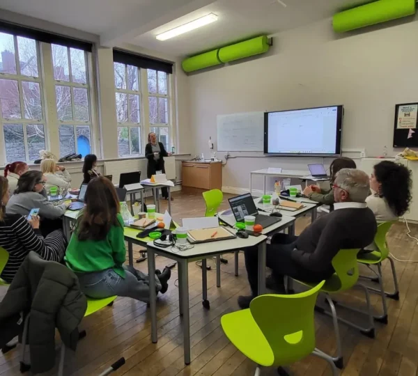 Ustvarjalna IKT podpora za vključujoče učenje