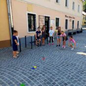 IMG-3e0d894081a6a2fa934440f47b116fea-V